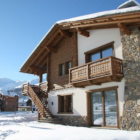 Mont Chalet Apartaments ليفينو المظهر الخارجي الصورة