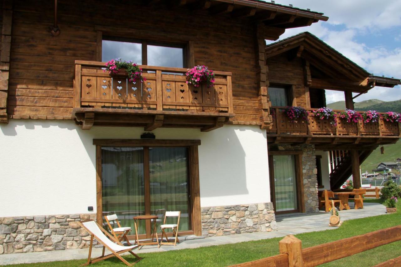 Mont Chalet Apartaments ليفينو المظهر الخارجي الصورة